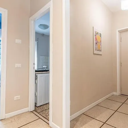 Modern 2br W-balcony E Ac Near Vaticanmuseums רומא