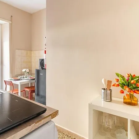 Modern 2br W-balcony E Ac Near Vaticanmuseums Apartamento Roma