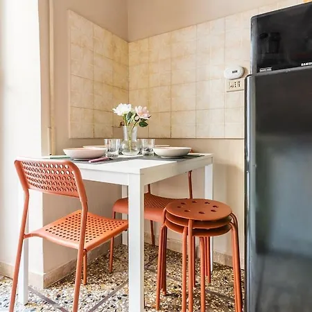 Modern 2br W-balcony E Ac Near Vaticanmuseums Apartamento *