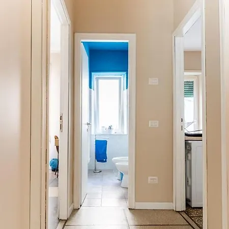 Modern 2br W-balcony E Ac Near Vaticanmuseums * Rom